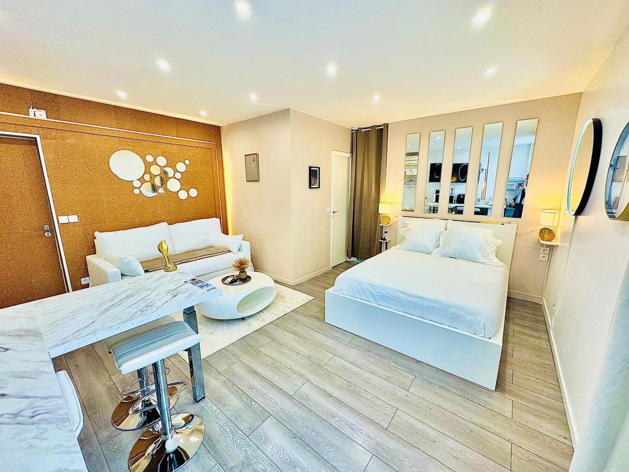 Worldroom Chambre Privee Avec Espace Commun แปร์ปินญอง ภายนอก รูปภาพ