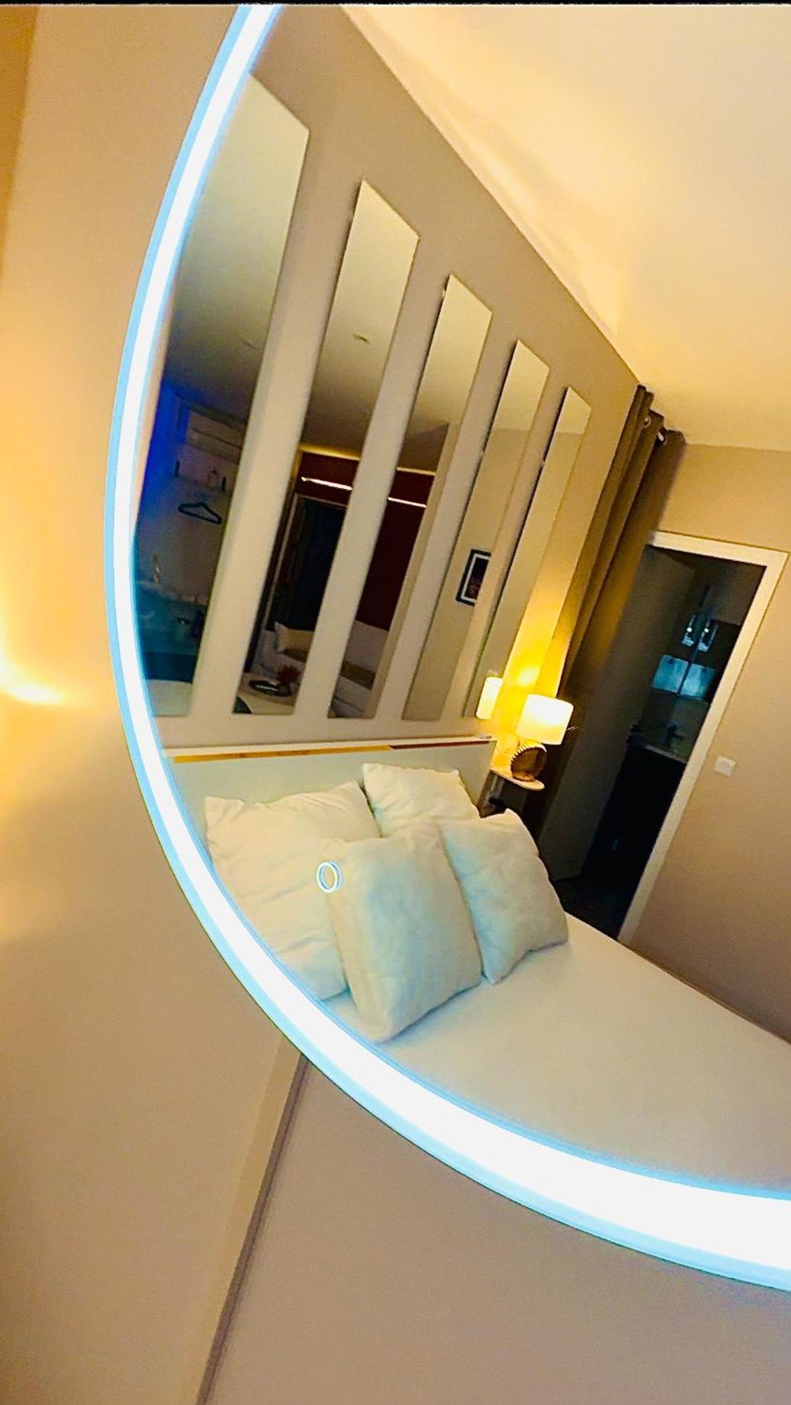 Worldroom Chambre Privee Avec Espace Commun แปร์ปินญอง ภายนอก รูปภาพ